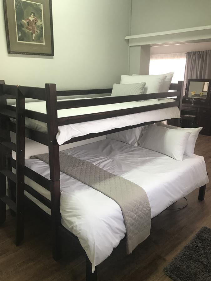 Amber Avenue Guesthouse โฮวิค ภายนอก รูปภาพ
